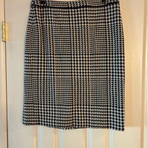 Talbots Women's Black White Houndstooth Cotton Knit Straight Pencil Skirt Sz 8